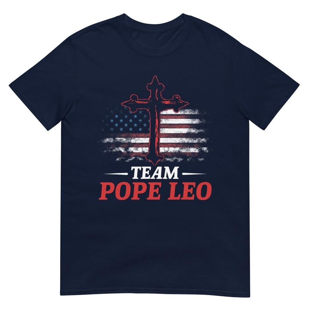 Team Pope Leo Xiv Vintage Flag Cross Christian TShirt S