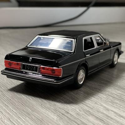 1:32 1994 Rolls Royce Silver Spur Limousine Alloy Metal Diecast Model Car Home Computer Desktop Display Ornament Mini Adult Gift