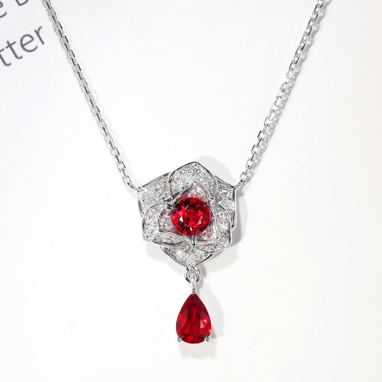 

Necklace for Womens Clavicle Chain Pendant Elegant Japanese and Korean Birthday Gift