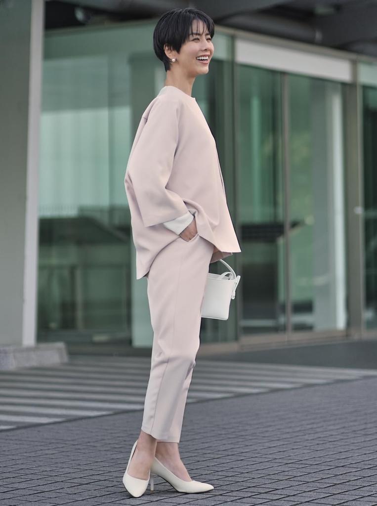 Ceremony Suit Mom Suit Jacket Pants Setup Ceremony Graduation Mother Enrollment Graduation Graduation Ceremony Ensemble Beige [MORE AUNI] Women's