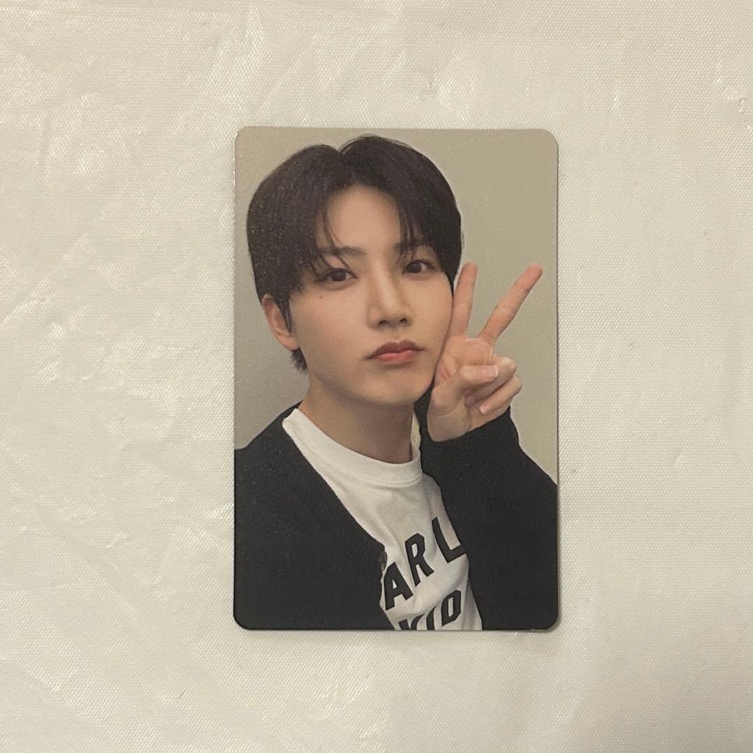 [USED] TREASURE VALENTINE GOODS Purchase Bonus Photocard: Junkyu