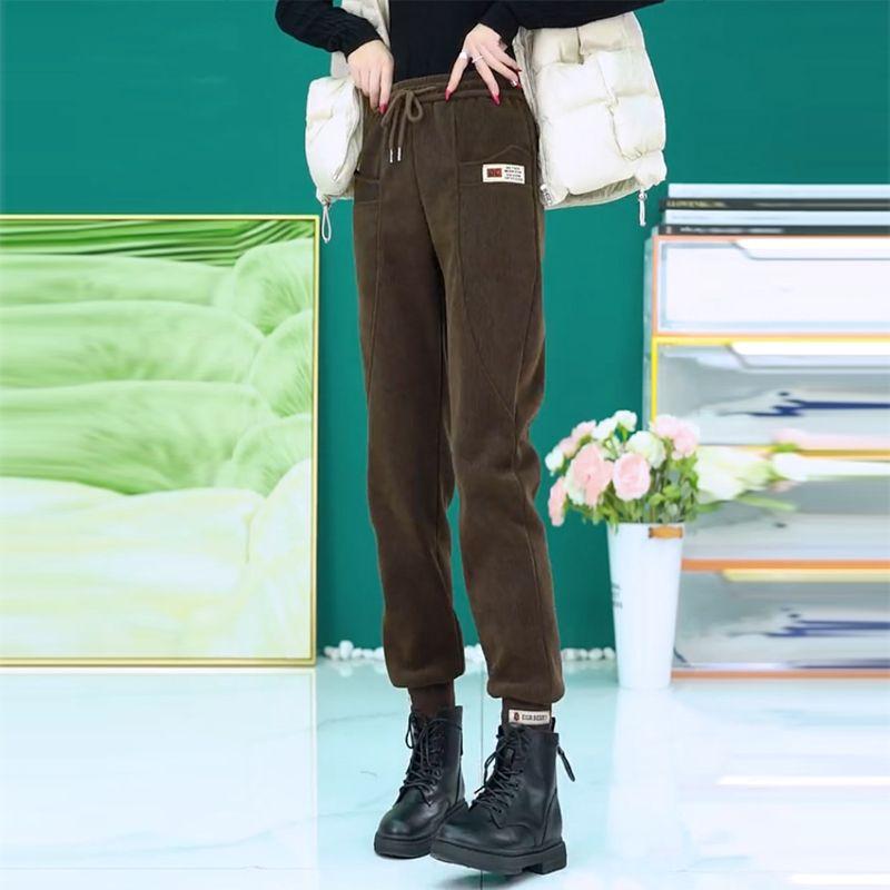 

Утепленные спортивные брюки на флисовой подкладке с завязками на щиколотках, женские, новая коллекция осень-зима 2024, с высокой посадкой, из европейского хлопка, велюровые брюки-шаровары, вельветовые спортивные штаны Deep Cafe [Spring and Autumn]] S