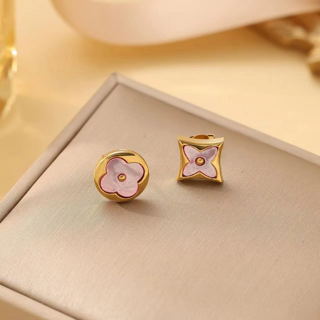 Titanium steel non fading clover bracelet, shell five flower 18K bracelet