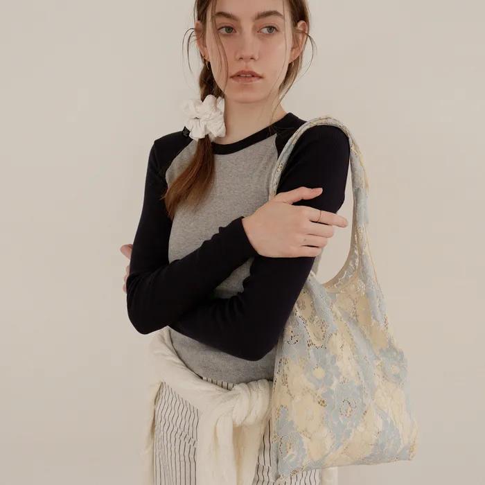 Lace Flower Shoulder Bag_Beige