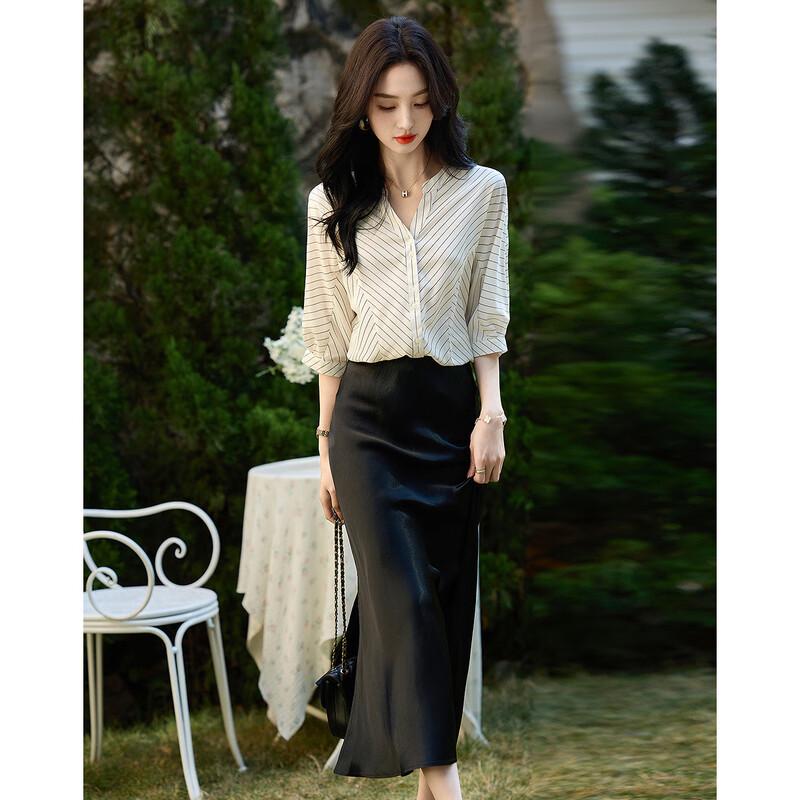 Demana Timeless Striped V-Neck Patchwork Shirt