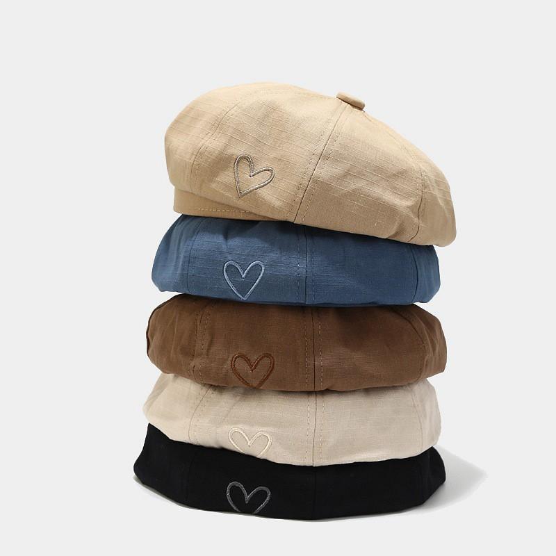 Heart Embroidered Beret Men Women Versatile Face-Flattering Retro Painter Hat Japanese Style Newsboy Cap