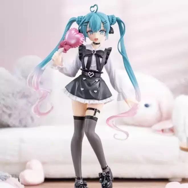 Anime erste Schwester Figur um Ihre Königliche Hoheit die Prinzessin MIKU weißes Kaninchen Jade Zimt Hund schönes Mädchen Desktop Gehäuse Auto Schmuck