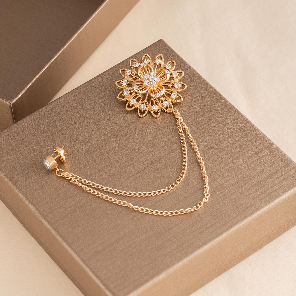 Wind, Fashion, Simple And Atmospheric Design, Flower Badge, Collar Pin, Double-Layer Fringed Chain, Brooch, Corsage Accessories.