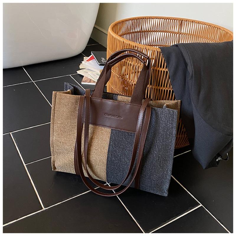 

Denim bag women s large-capacity new autumn and winter contrasting color splicing shoulder handbag student tote bag