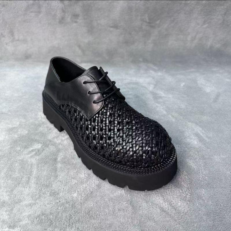 High-end men's shoes hollow and breathable casual leather shoes men's spring thick-soled leather hand-woven thick-soled high-tide shoes