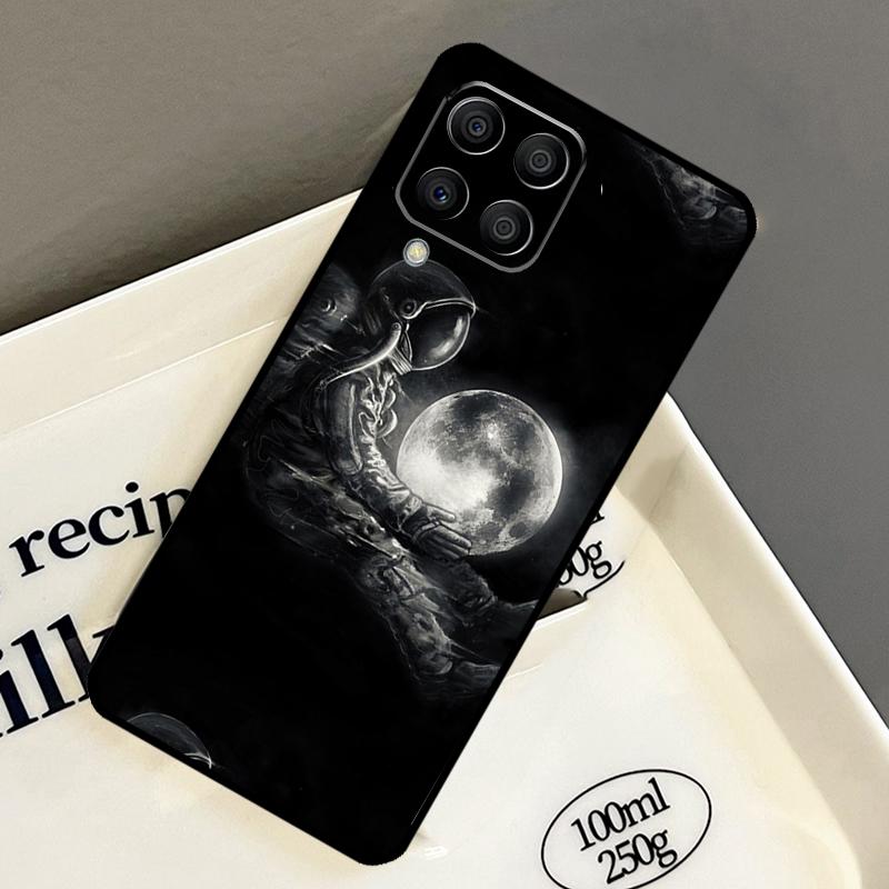 

Outer Space Planet Stars Moon Case For Samsung Galaxy M33 M53 M13 M15 M35 M55 M32 M16 M36 M56 M54 M20 M52 M34 M14 M11 M31 Samsung M51