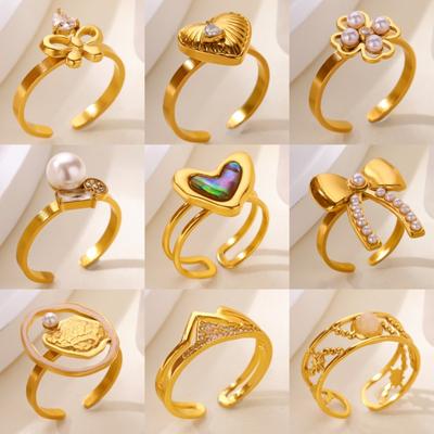 Simple Stainless Steel Gold-plated Butterfly Love Zircon Geometric Ring Female Personality Versatile Ring