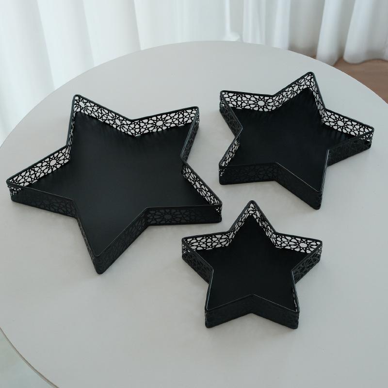 Star and Moon Heart-Shaped Wrought Iron Fruit Bowl Decorative Piece Creative Cake and Dessert Tray for Living Room Home Decor