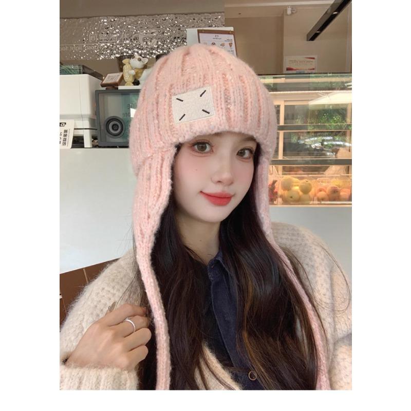 Autumn and Winter New Korean Version of Versatile Wool Hat for Women with Big Head Circumference Showing Their Face Small Rainbow Particles Patches