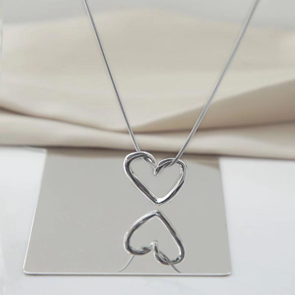Bohemian Minimalist Necklace Silver Heart Pendant Necklace Mini Heart Necklaces  Women Gifts
