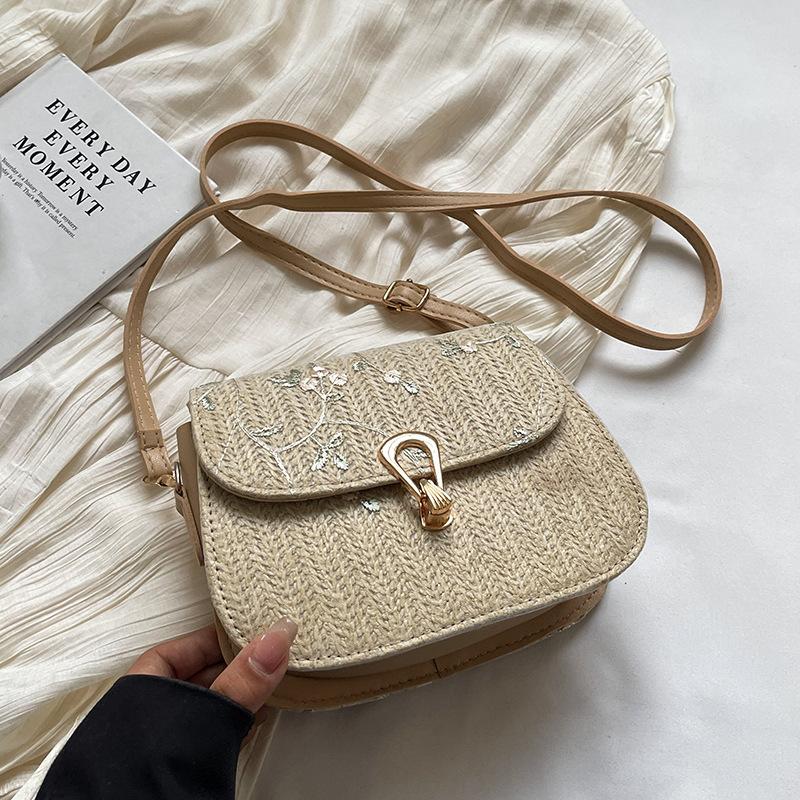 Geantă Crossbody Monoumar Nou Stil Țesută La Modă Versiune Coreeană cu Ins Geantă Mică Pătrată Geantă Țesută din Paie Femei