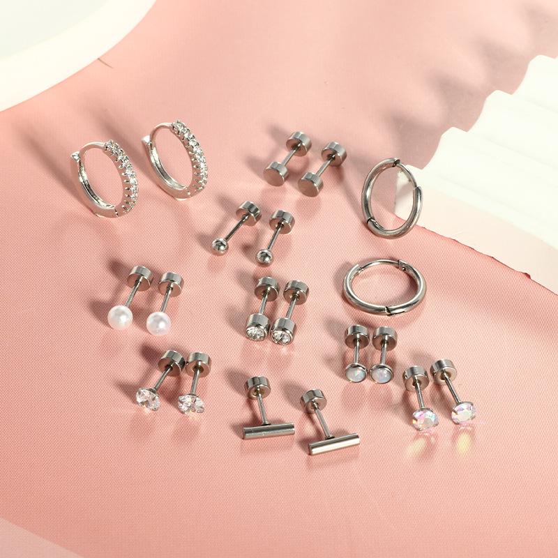 2024 Trendiges Edelstahl Zirkonia Rund Ohrring Set - Modeschmuck Auf Lager