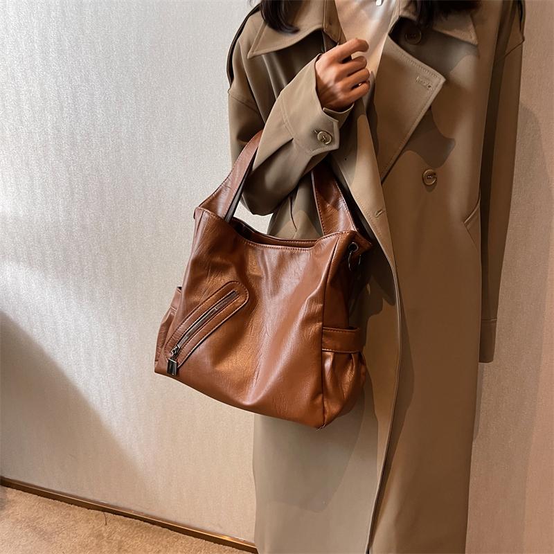 Retro Women's PU Leather Handbag Large Capacity Shoulder Bags Ladies Soft Leather Crossbody Bags for Daily Commute Work Shopping and Weekend Outings