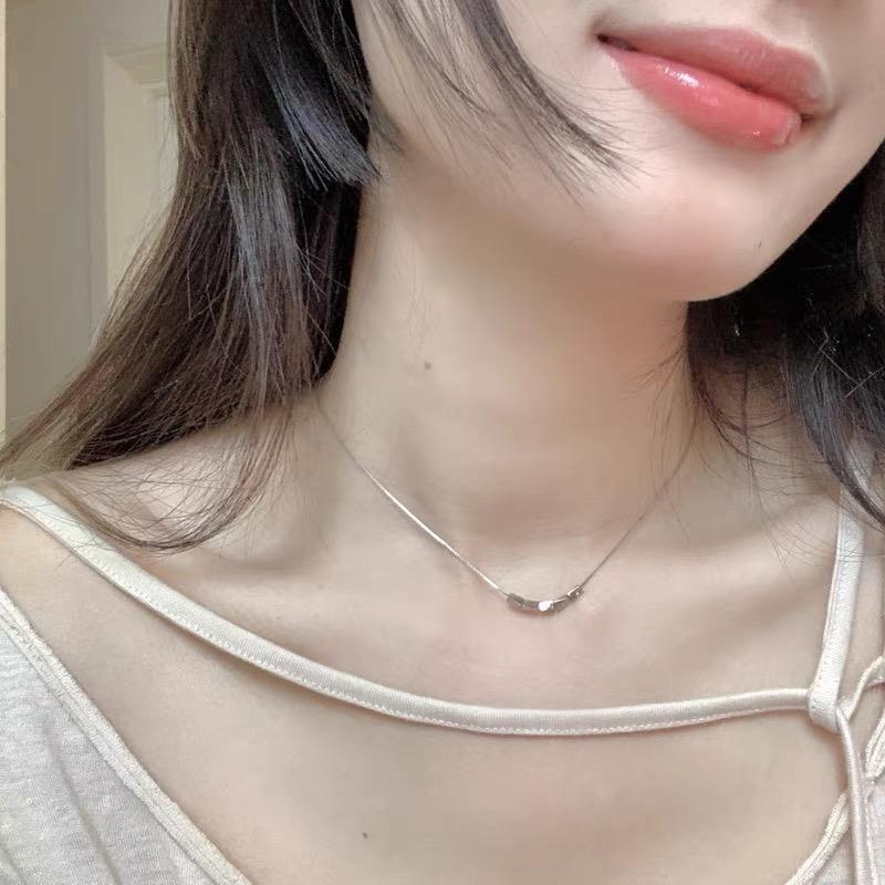 New Transfer Bead Necklace Cold Wind Niche Design Summer Collarbone Chain Simple Women's 2026 New Trendy