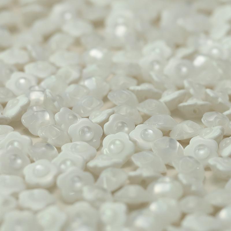 

5 шт. платье с цветком сливы пуговицы рубашка смоляные рукава воротник пуговицы вязаный кардиган черно-белый свитер пуговицы для одежды 2 #[Plum Blossom Pearlescent White]