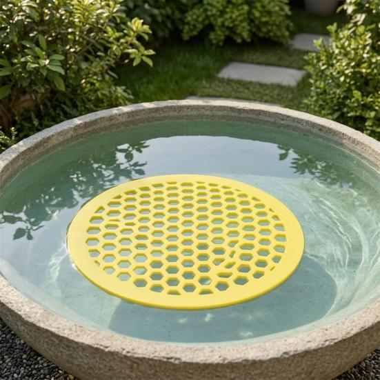 Floating Bee Island, Honeycomb Design Bee Drinking Platform, Safe Bee Float for Bees Butterflies Cup Garden Backyard Pollinators
