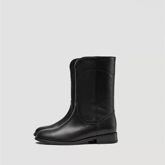 

Leather Korean version V-mouth wide tube medium and high tube flat-bottomed Martin boots medium boots women s 2025 new autumn and winter knight boots 40 чорний