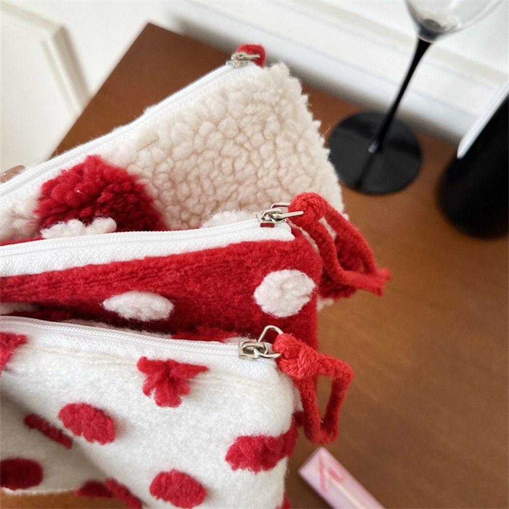 Dustproof Cosmetic Storage Bag Heart-shaped ID Card Holder Wide Opening Plush Coin Purse  Travel