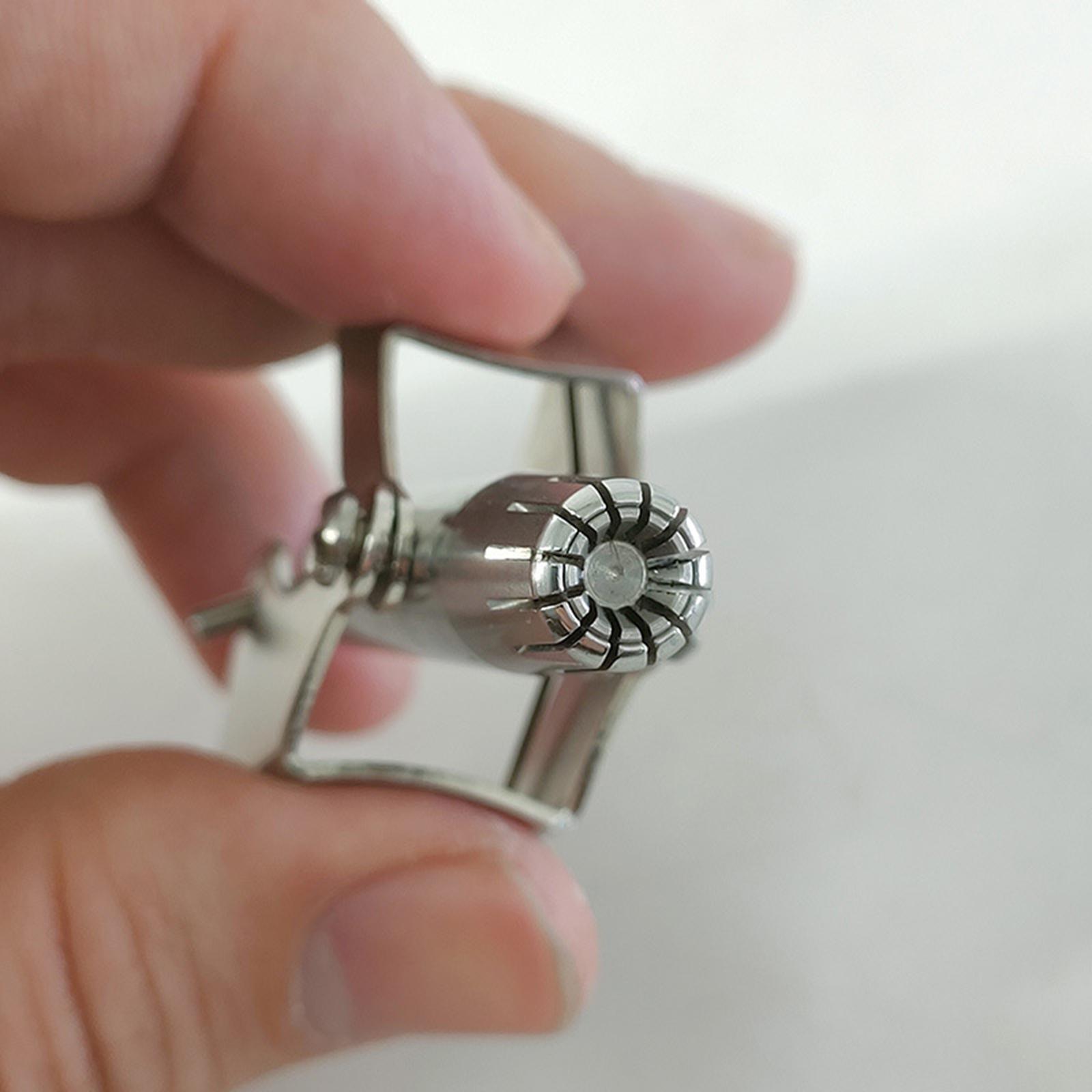 

Nose Hair Trimmer for Men and Women Portable Manual Nose Hair Clipper Stainless Steel Washable and Rustproof with серебряный