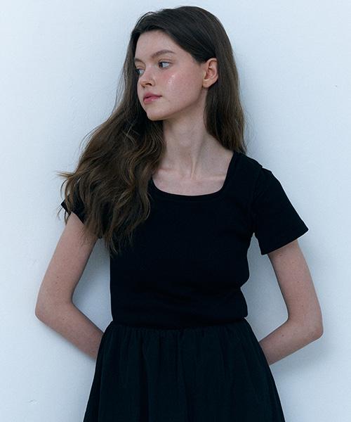 Shop Ara Millie Square T-Shirt_Black Free/Free
