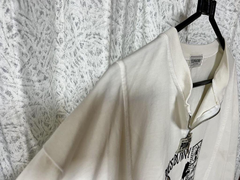 [USED] American Anime * Bugs Bunny Long Sleeve T-Shirt Half Zip * Please check image (Unisex)