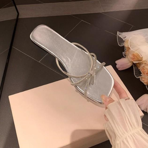 Sandals Women's Summer Wear Fashion Sparkling Thin Strap Flat Bottom Cool Slippers French Versatile Toe Women's Shoes 2025