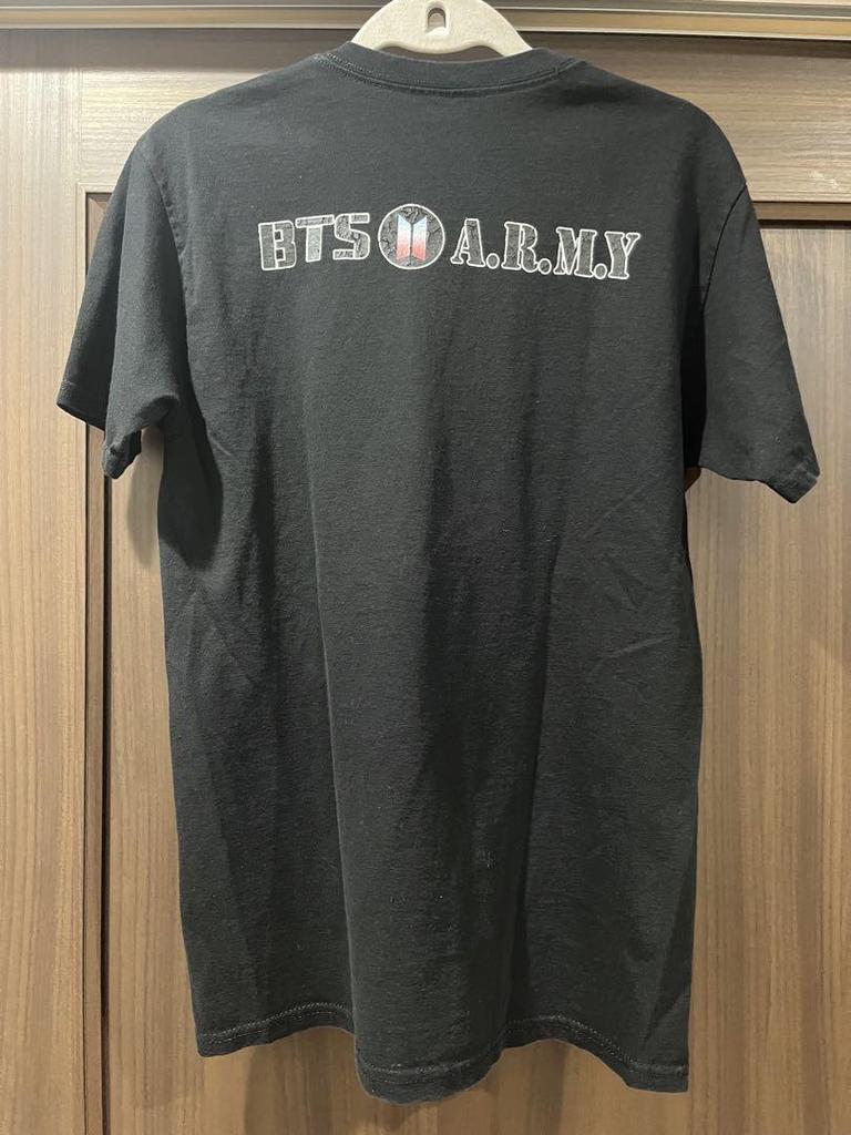 [USED] BTS Graphic T-shirt A.R.M.Y. Size S
