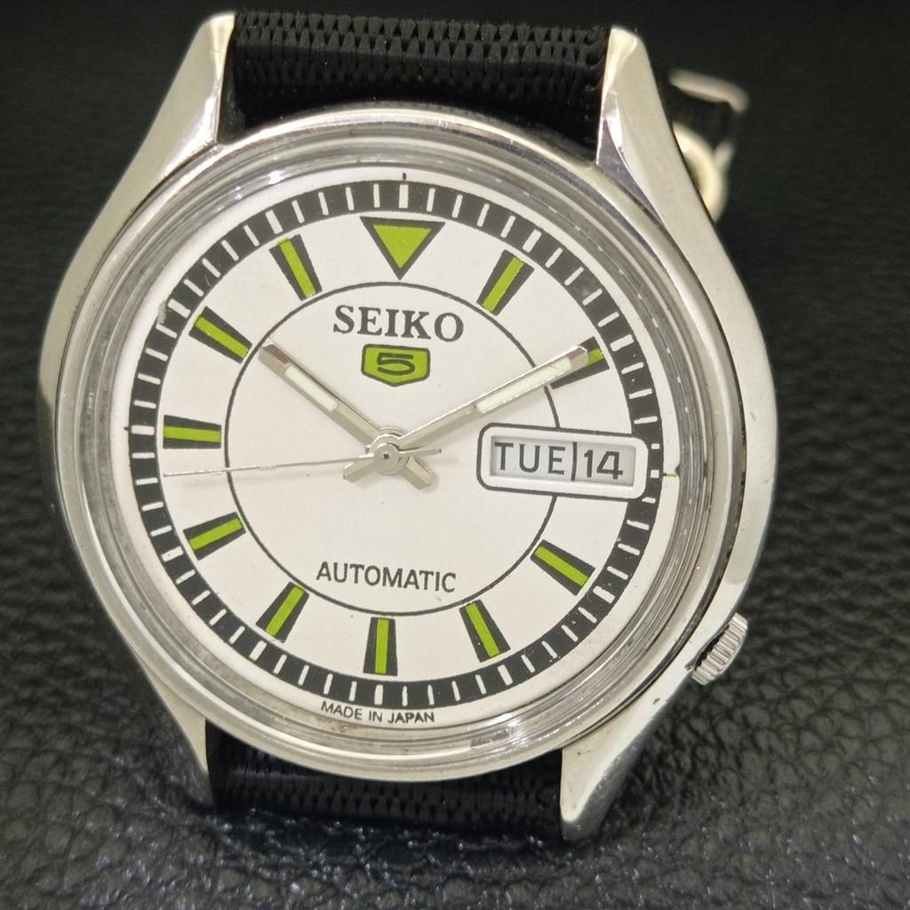 AUTOMATIC VINTAGE SEIKO 5 JAPAN 6309A MENS WHITE COLOR DIAL WATCH a702712-1