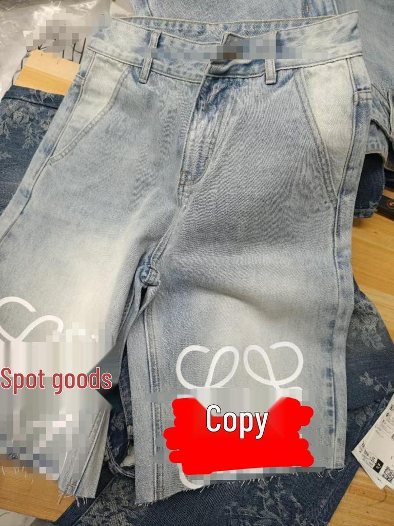 Luo Family Women's Heat-Sealed Logo Straight-Leg Washed Jeans