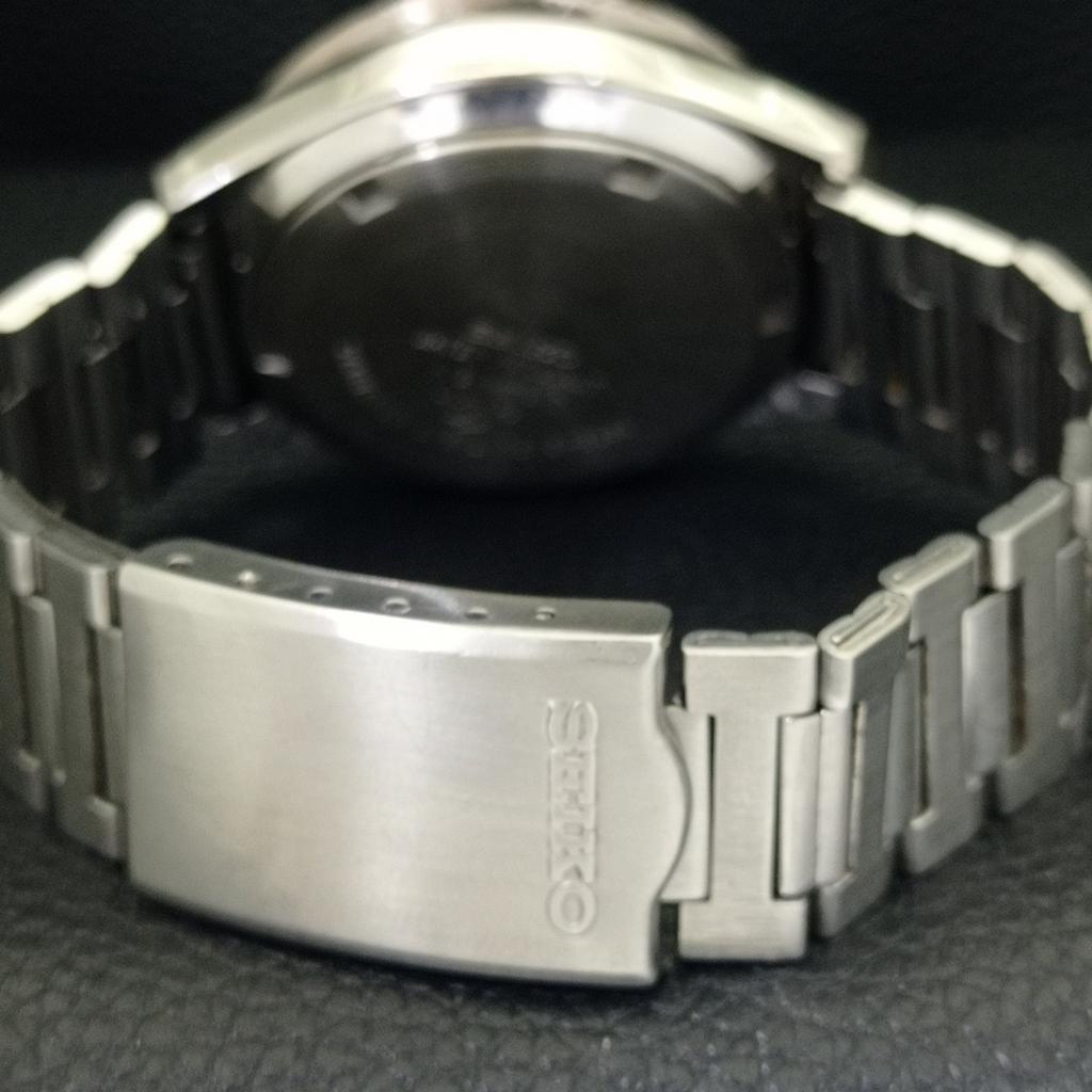 GENUINE VINTAGE SEIKO 5 AUTOMATIC JAPAN 7019A MENS BLUE DIAL WATCH a702399-5 R124-a702399