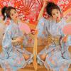 Dámské japonské kimono a yukata šaty pro formální fotografování