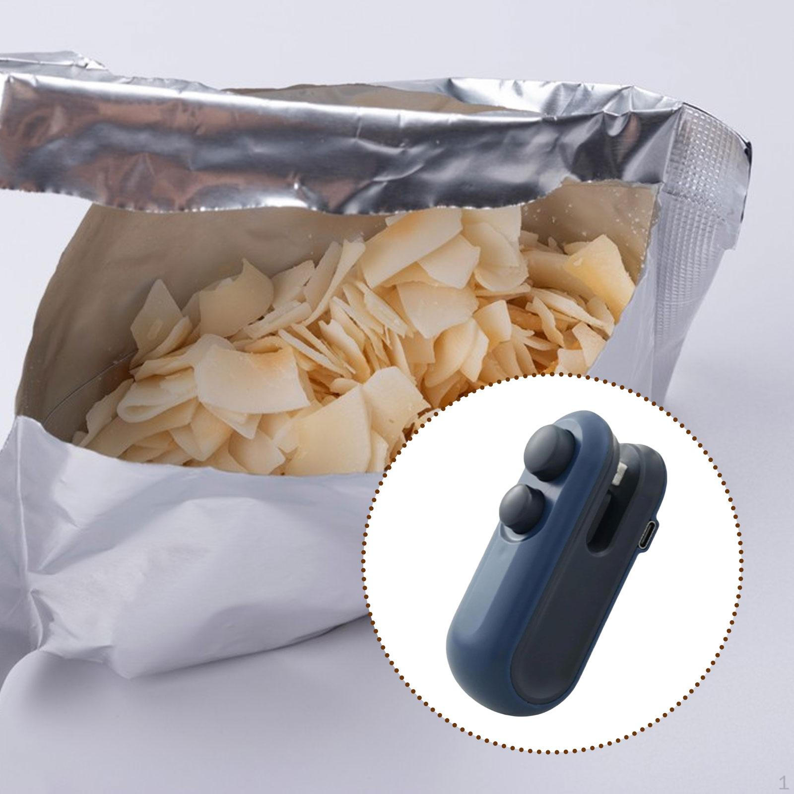 

Mini Bag Sealer Heat Handheld Small Household 2 in 1 Sealing Machine Resealer for 200 mAh синий