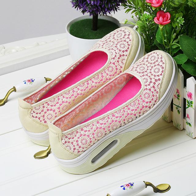 Tênis feminino plataforma primavera senhoras cunhas sapatos casuais rendas tênis feminino confortável feminino altura crescente sapatos femininos