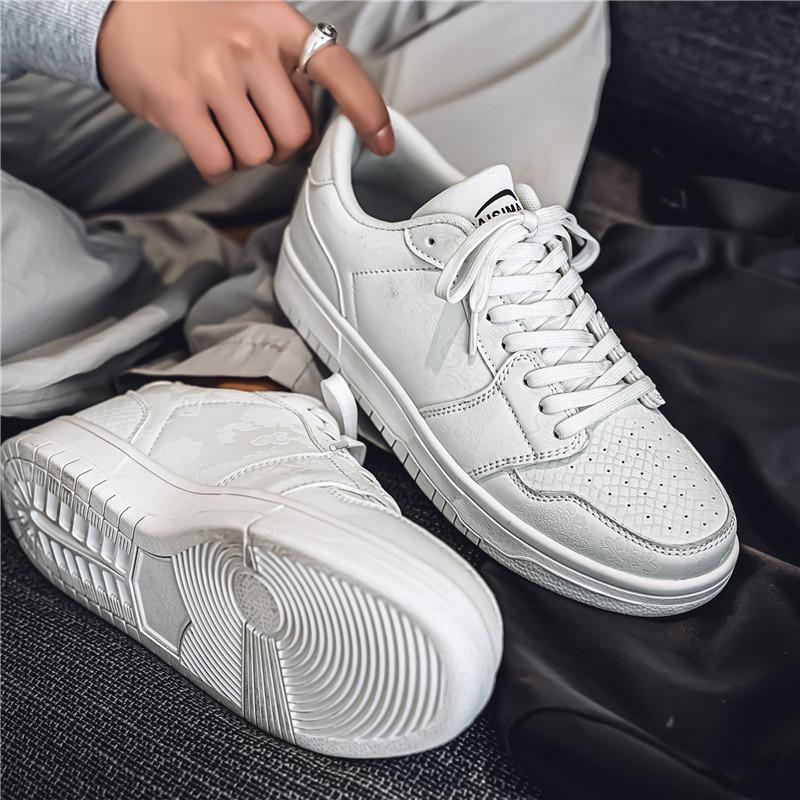 2026 New High Quality Personalized Versatile Trendy Fashion Sports and Leisure Board Shoes Thick Soled Comfortable Men's Shoes