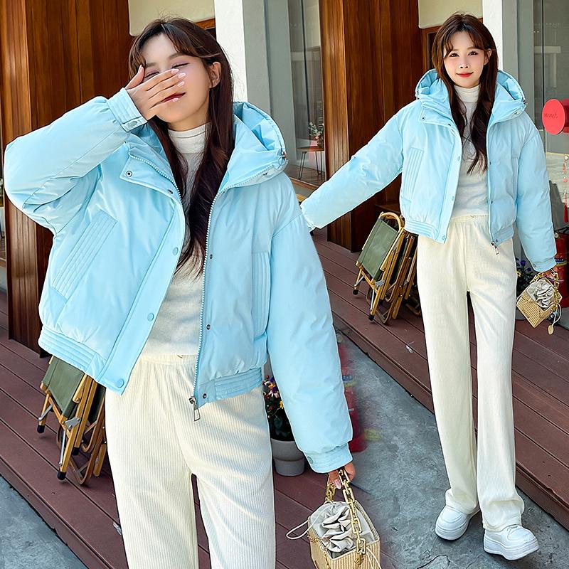 Women's Short Cotton Down Jacket 2025 Winter: Trendy, Loose, and Thickened Bread Style