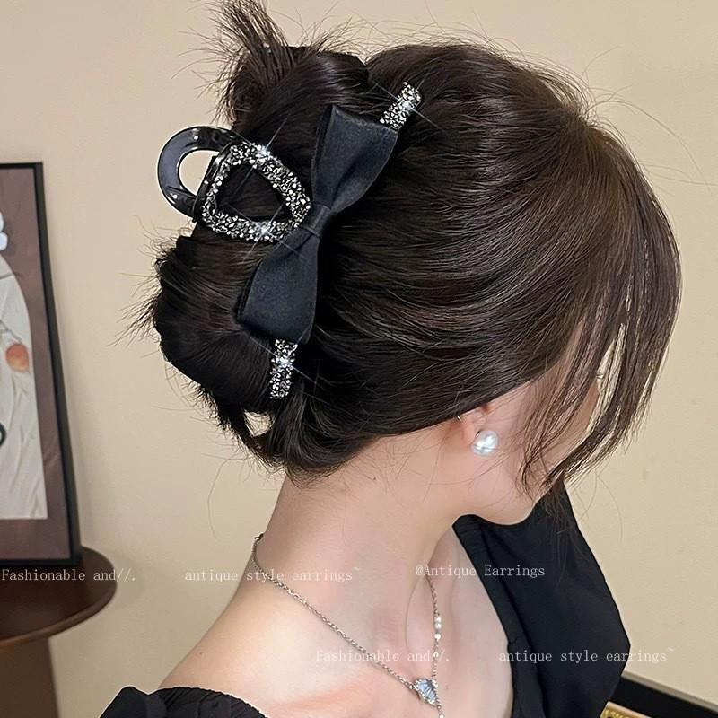 Elegante Schwarze Strass-Haarklammer - Großes High-End-Accessoire