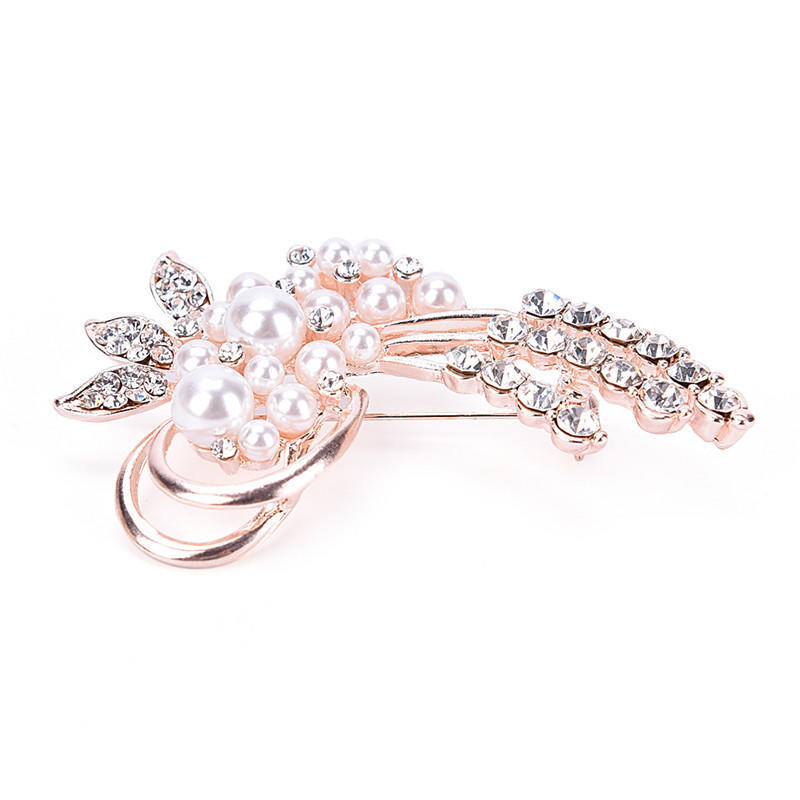 Vintage Brooch Pin  Imitation Pearl Flower Brooch Wedding Accessories
