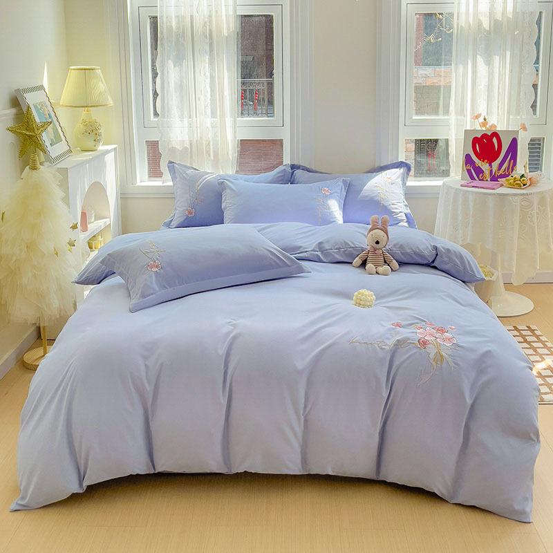 Four-piece Washed Cotton Embroidery Skin-friendly, Soft and Breathable Printing and Dyeing Non-fading Simple Bedding