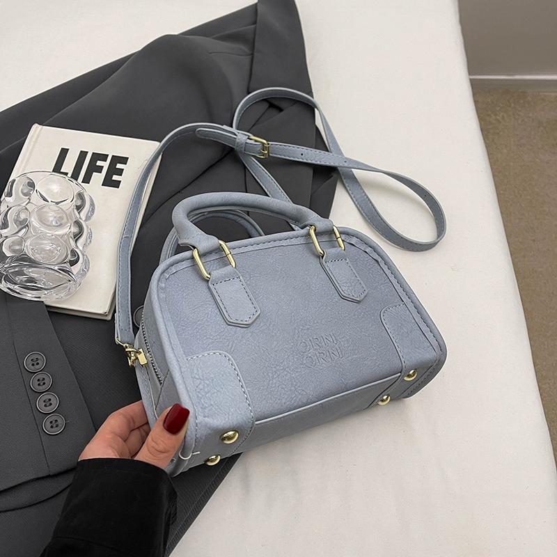 Trendy Small Pillow Bag for Women Solid Color Versatile Short Handle Handbags Spring New Zipper Crossbody Bags
