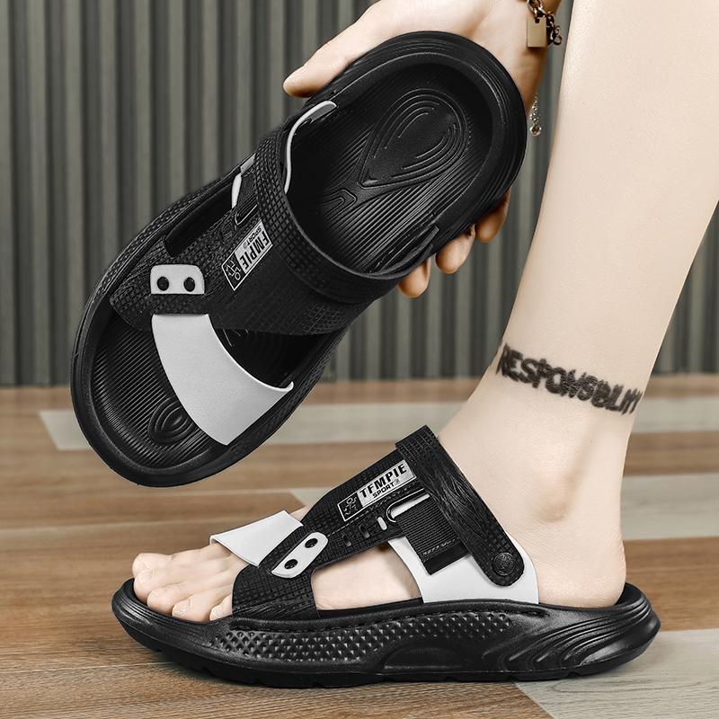 Summer sandals men's thick soled casual non slip beach sandals summer outdoor wear soft soled double wear men's cool slippers