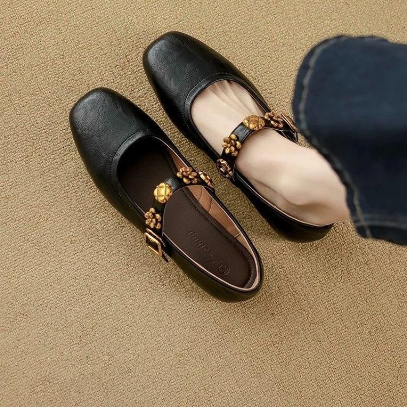 Soft sheepskin retro Mary Jane shoes women's spring and summer new shallow single shoes flat bottom one-word buckle small leather shoes