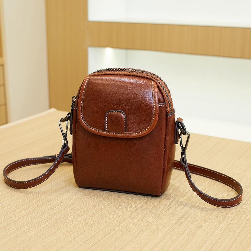 Retro Women's Handbag, Oil Wax Leather Women's Leather Bag, Niche Design Women's Crossbody Bag