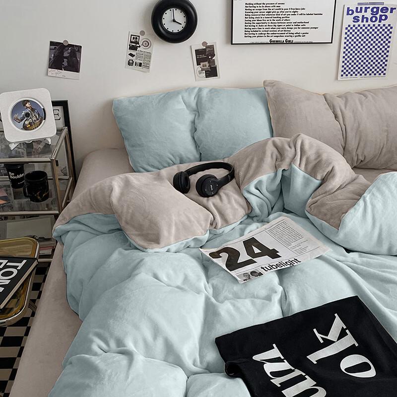 OEING Milk Fleece 4-Piece Bedding Set 200x230cm