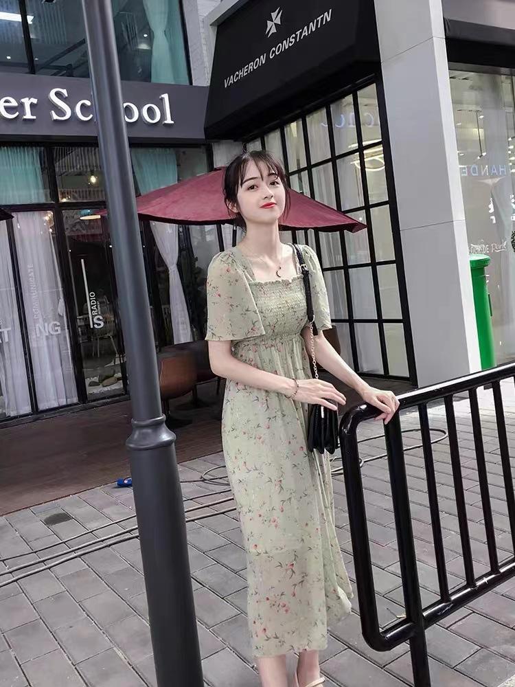 Chiffon floral small fresh dress for women's summer new large size foreign style to cover the belly over the knee, waist and thin dress