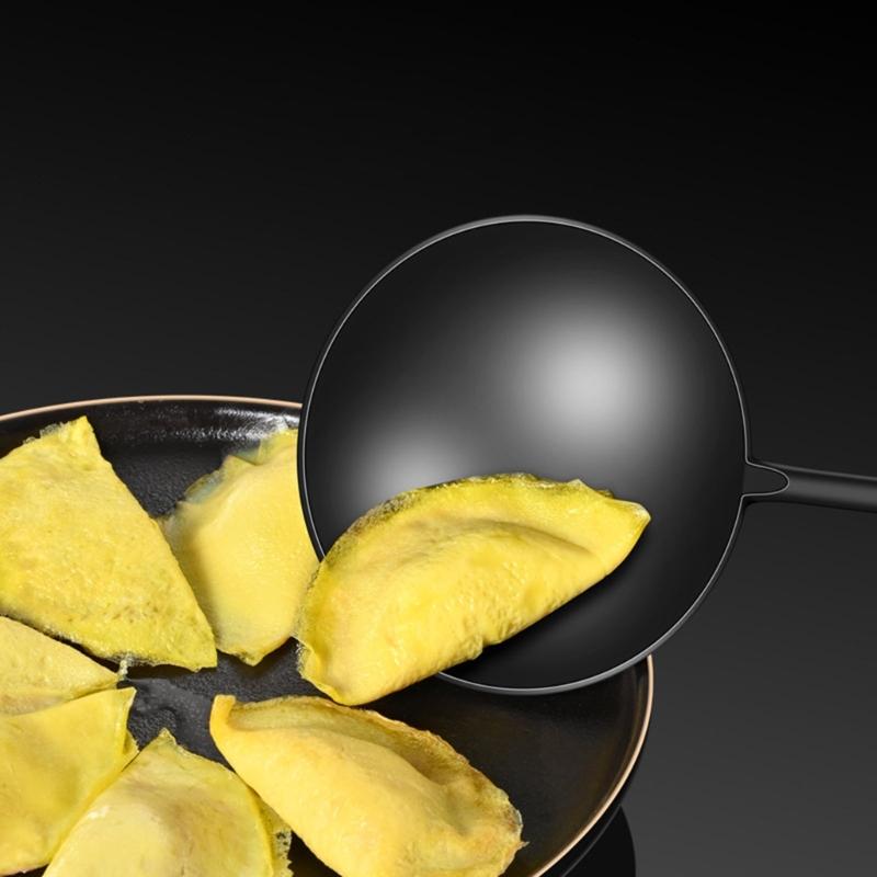 Oil Separators Spoon Wood Handle Iron Spoon Metal Frying Spatula Easy to Clean Kitchen Tool for Cooking and Stir Frying